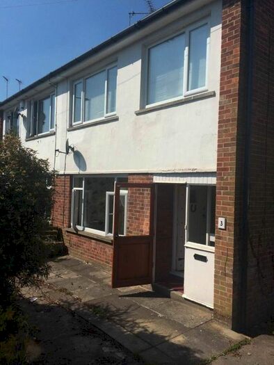 3 Bedroom Semi-Detached House To Rent In Woodlands Avenue, Holmfirth, Huddersfield, West Yorkshire, HD9