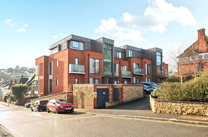 2 Bedroom Apartment For Sale In Queens Place, Denzil Road, Guildford, Surrey, GU2