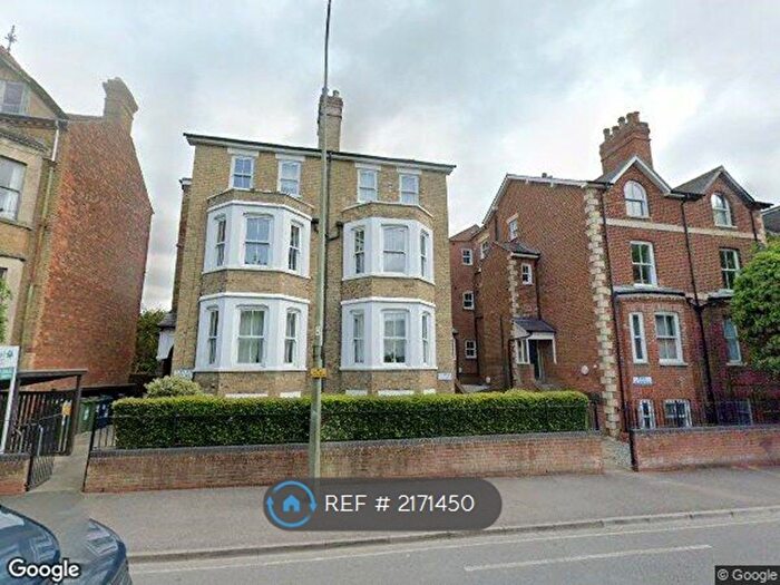 1 Bedroom Flat To Rent In Cedar Court, Oxford, OX4