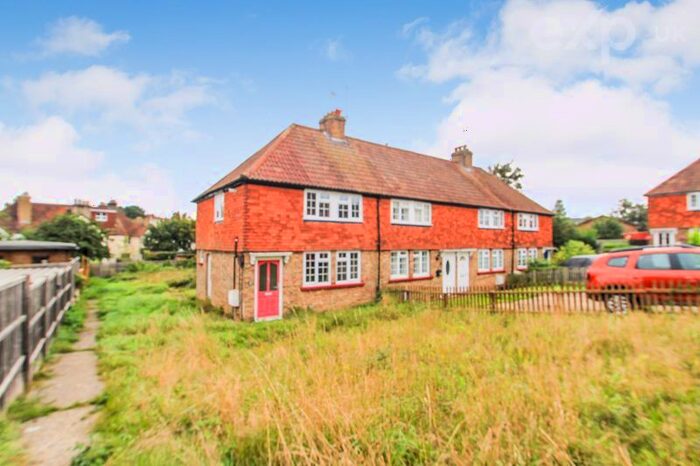 3 Bedroom Semi-Detached House For Sale In Farley Nursery, Westerham, TN16