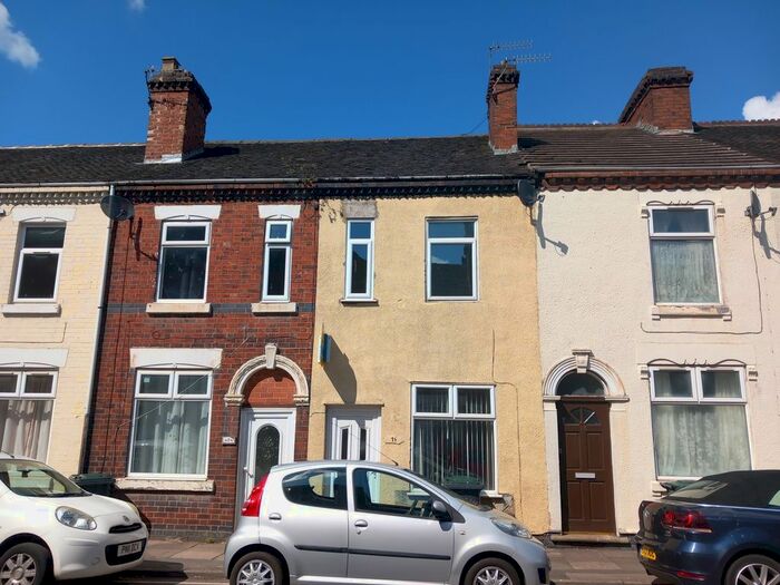 3 Bedroom Terraced House To Rent In Seaford Street, Stoke-On-Trent, ST4