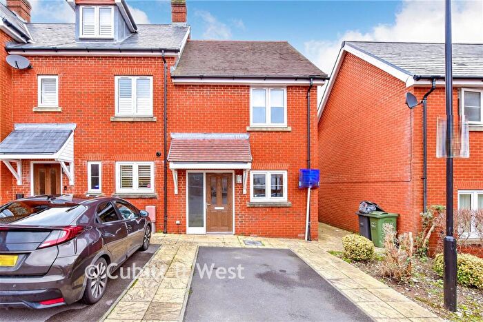 2 Bedroom Semi-Detached House For Sale In Old Brewery Way, Horndean, Waterlooville, Hampshire, PO8