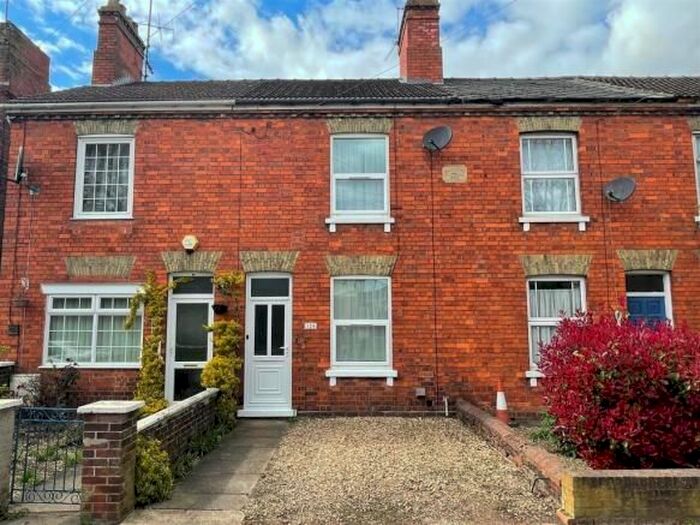 2 Bedroom Terraced House To Rent In Park Road, Spalding, PE11