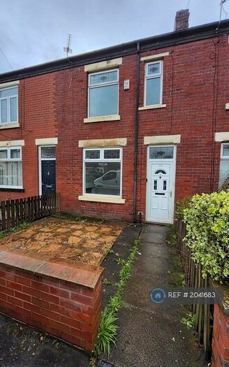 3 Bedroom Terraced House To Rent In Partington Street, Rochdale, OL11