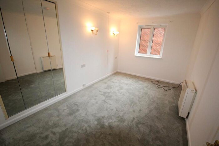 1 Bedroom Retirement Property To Rent In Chesham Road, Amersham, HP6