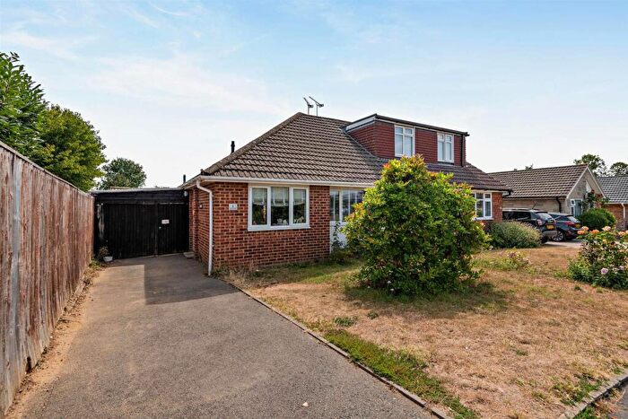 3 Bedroom Bungalow For Sale In Egremont Road, Bearsted, Maidstone, ME15