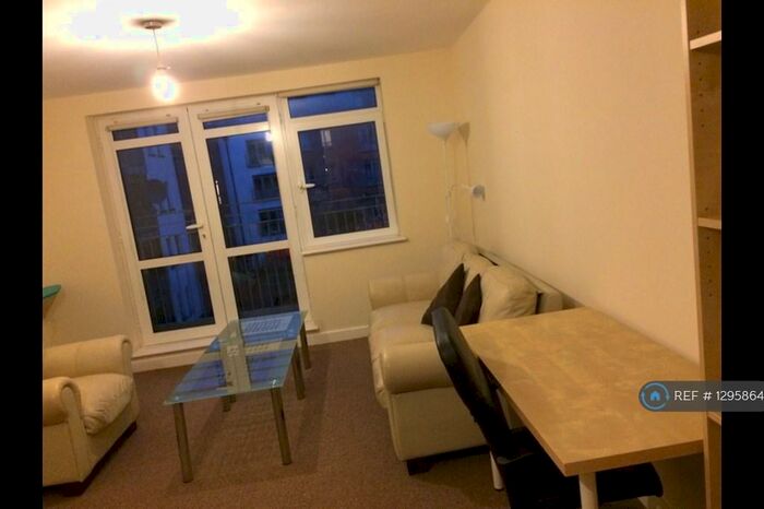 2 Bedroom Flat To Rent In Greyfriars Road, Coventry, CV1