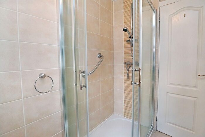 Studio To Rent In Coniston Way, Nuneaton, Warwickshire, Nuneaton, CV11