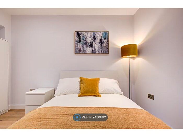 1 Bedroom Flat To Rent In Wandsworth Bridge Road, Fulham, London, SW6