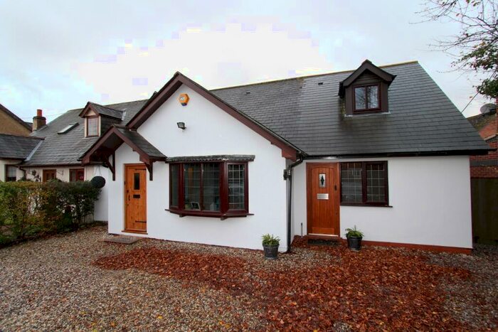 4 Bedroom Semi-Detached House To Rent In Hyde End Road, Spencers Wood, RG7