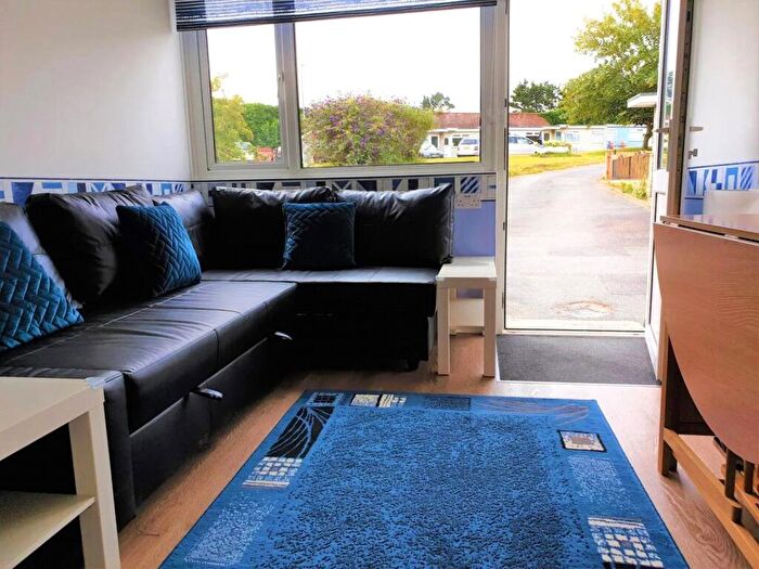 2 Bedroom Bungalow For Sale In Yaverland Road, Sandown, Isle Of Wight, PO36