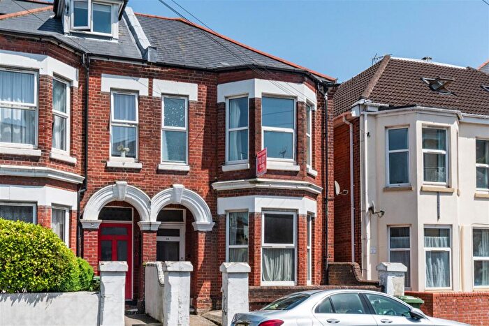 5 Bedroom Semi-Detached House For Sale In Southampton, SO15