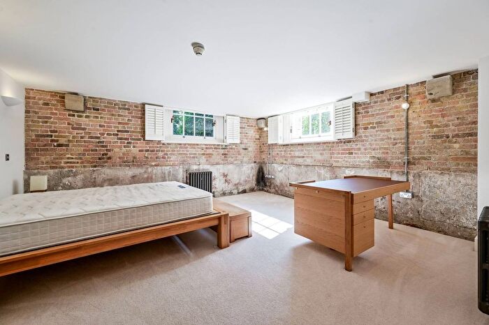 1 Bedroom Flat To Rent In Building, Woolwich, London, SE18