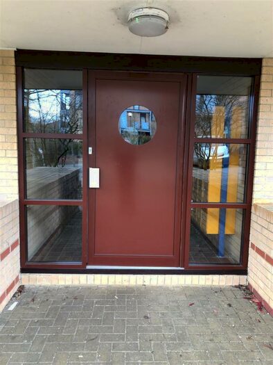 2 Bedroom Flat To Rent In Albion Place, Campbell Park, Milton Keynes, MK9