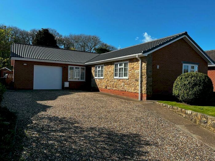 3 Bedroom Detached Bungalow For Sale In Old Lane, Sigglesthorne, HU11
