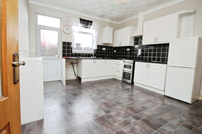 3 Bedroom Terraced House To Rent In William Street, Rotherham, S63