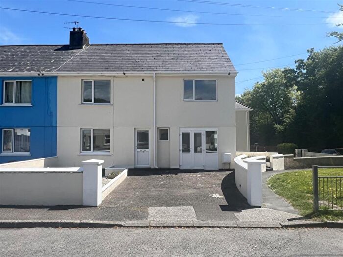 4 Bedroom Semi-Detached House For Sale In Grosvenor Place, St. Austell, PL25