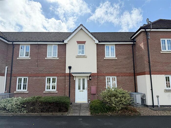 2 Bedroom Apartment For Sale In Two Steeples Square, Wigston, LE18