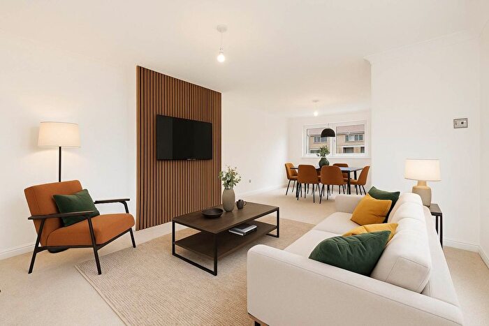 2 Bedroom Terraced House For Sale In Burnside Crescent, Shotts, ML7