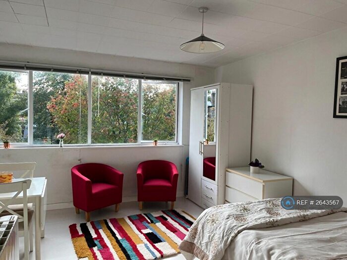 Studio To Rent In Haverstock Hill, London, NW3
