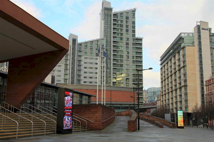 2 Bedroom Flat To Rent In Great Northern Tower, Watson Street, M3