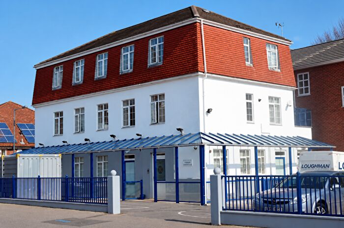 Studio To Rent In Moatfield House, Highfield Road, Dartford, DA1