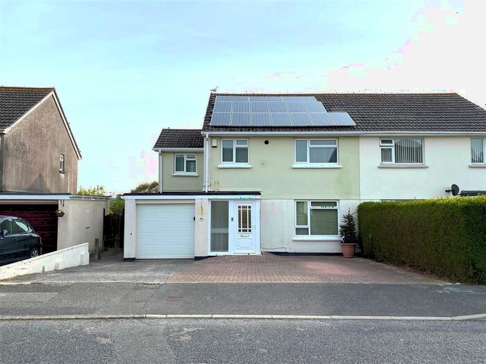 4 Bedroom Property To Rent In Sweet Briar Crescent, Newquay, TR7
