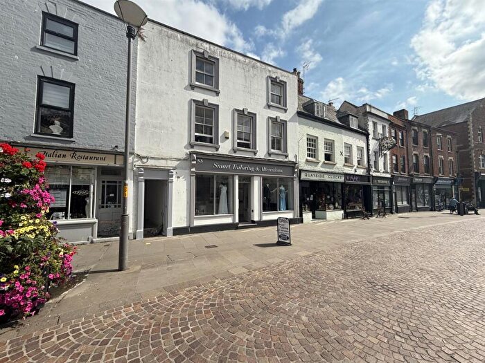 2 Bedroom Apartment For Sale In Southgate Street, Gloucester, GL1
