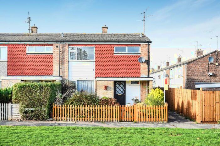 3 Bedroom Terraced House To Rent In Grenville Green, Aylesbury, HP21