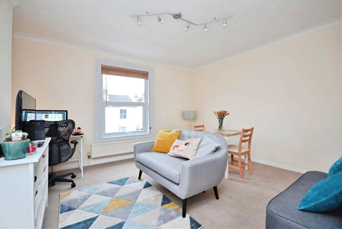 1 Bedroom Maisonette To Rent In Napier Road Bromley, BR2