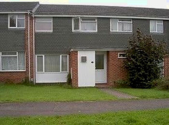 3 Bedroom Terraced House To Rent In Whitelands, Thatcham, RG18
