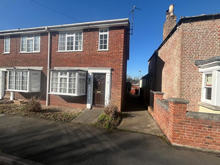 3 Bedroom End Of Terrace House For Sale In London Road, Spalding, PE11