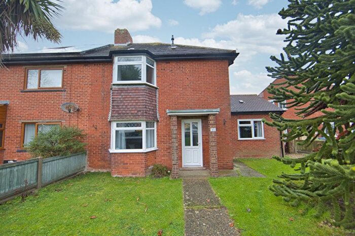 3 Bedroom Semi-Detached House For Sale In Wilson Avenue, Deal, Kent, CT14