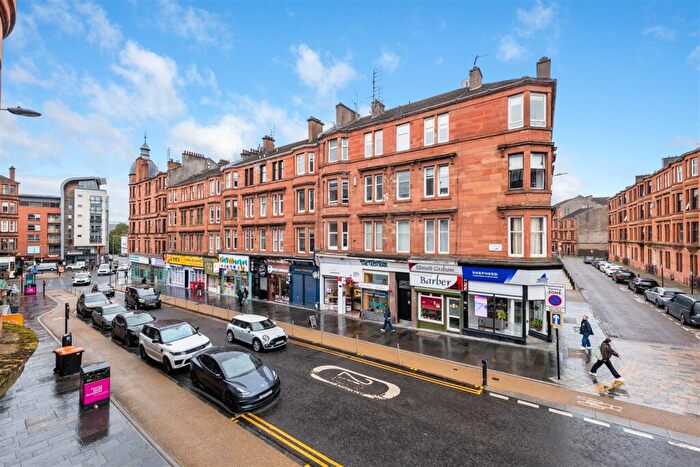 2 Bedroom Flat For Sale In / Byres Road, Partick, G11