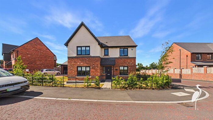 4 Bedroom Detached House For Sale In Leighfield Drive, Burdon Rise, Sunderland, SR3