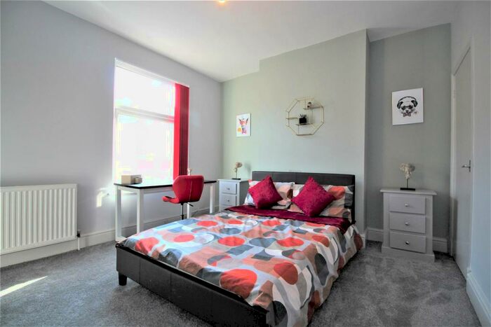 4 Bedroom House To Rent In Connaught Street, Leicester, LE2