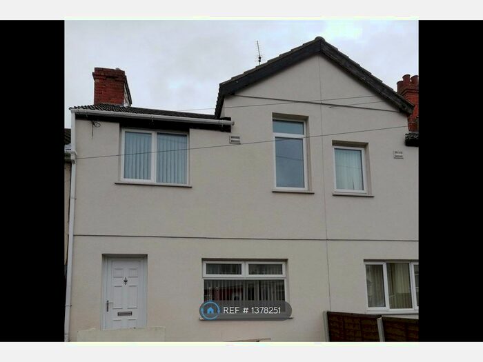 3 Bedroom Terraced House To Rent In St. Johns Road, Edlington, Doncaster, DN12