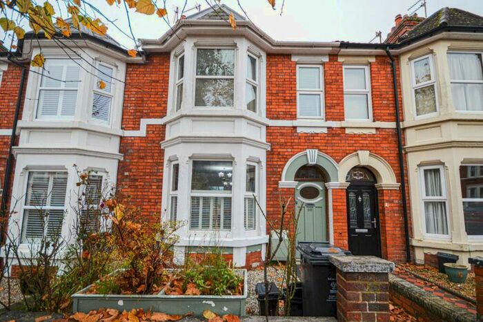 3 Bedroom House To Rent In Goddard Avenue, Old Town, SN1