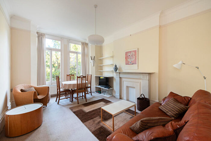 4 Bedroom Apartment To Rent In Primrose Gardens, London, NW3