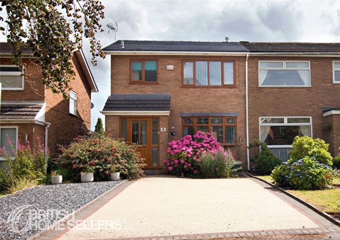 3 Bedroom Semi-Detached House For Sale In The Dingle, Barnton, Northwich, Cheshire, CW8