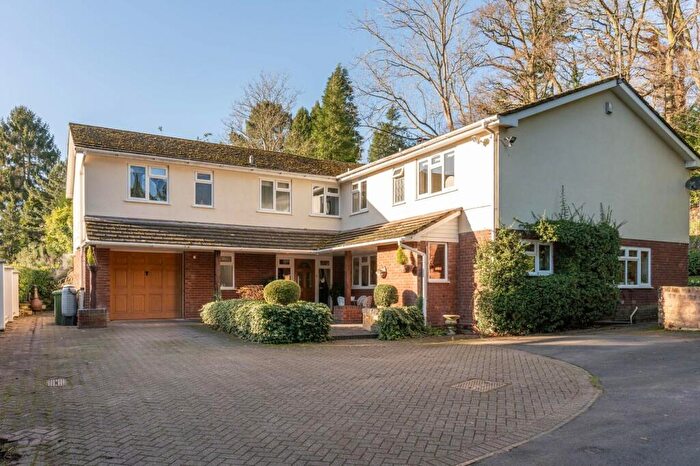 8 Bedroom Detached House For Sale In Barnetts Lane, Kidderminster, DY10