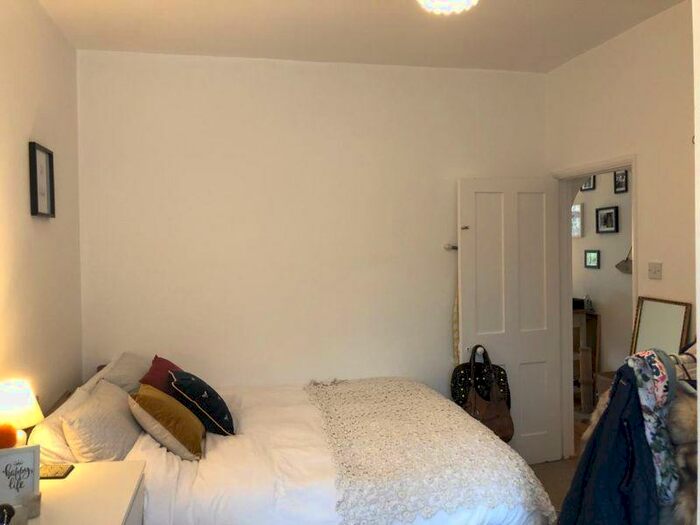 1 Bedroom Flat To Rent In Sussex Street, Winchester, SO23