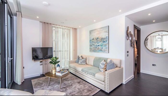 2 Bedroom Apartment To Rent In , Thornes House, Charles Clowes Walk, London, SW11