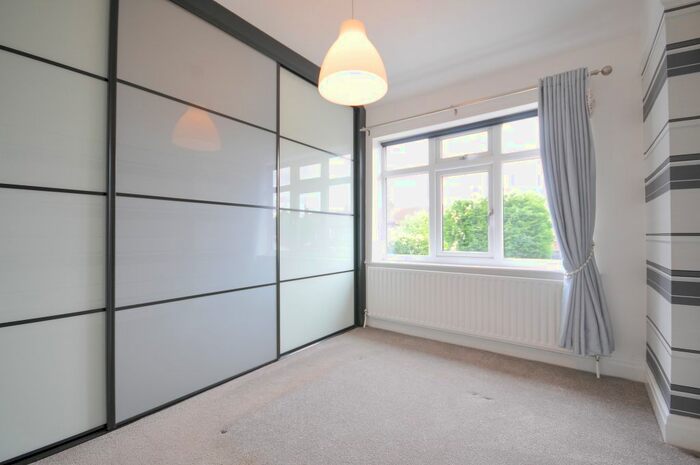 3 Bedroom Town House For Sale In Ashbourne Avenue, Cheadle, SK8