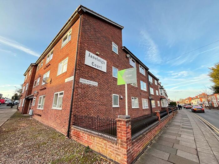 2 Bedroom Flat To Rent In Janeleigh Court, Fosse Road South, LE3