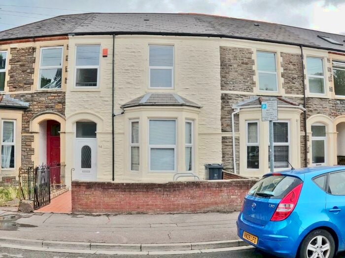6 Bedroom Terraced House To Rent In Miskin Street, Cardiff, CF24