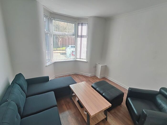 4 Bedroom Terraced House To Rent In Brainerd Street, Liverpool, L13