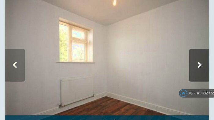 1 Bedroom Flat To Rent In High Street, Chesterfield, S43