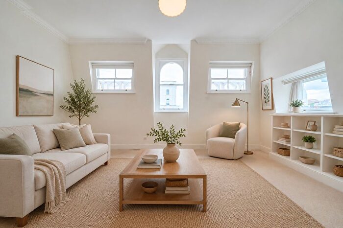 3 Bedroom Flat For Sale In Queens Gate Terrace, South Kensington, SW7