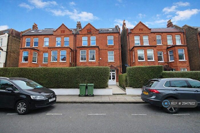 1 Bedroom Flat To Rent In Greencroft Gardens, London, NW6